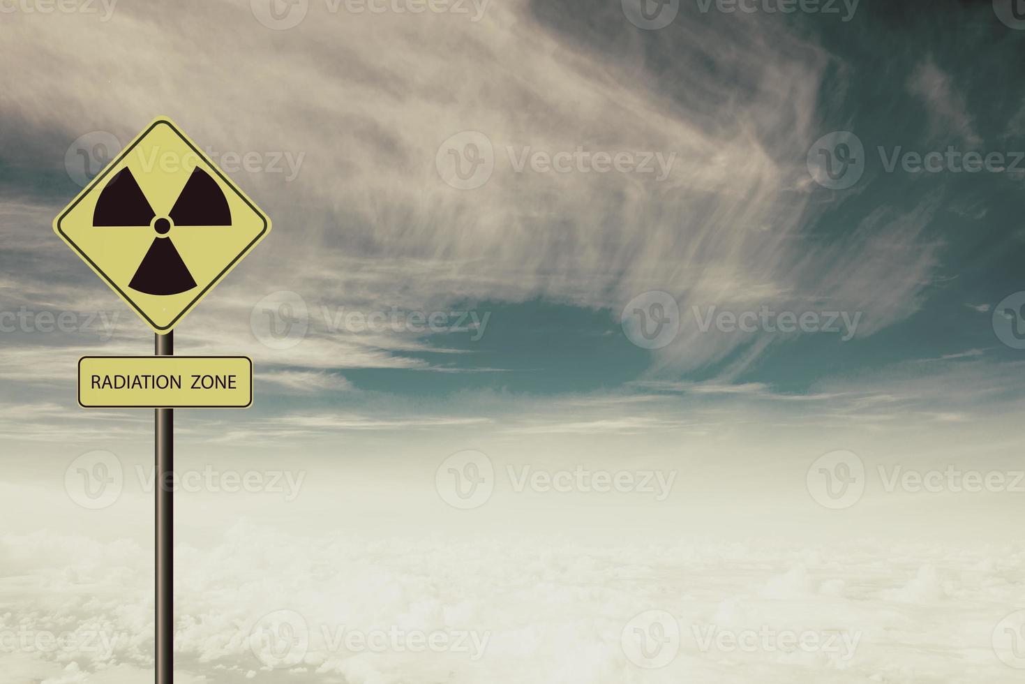 varningssymbol för strålning foto