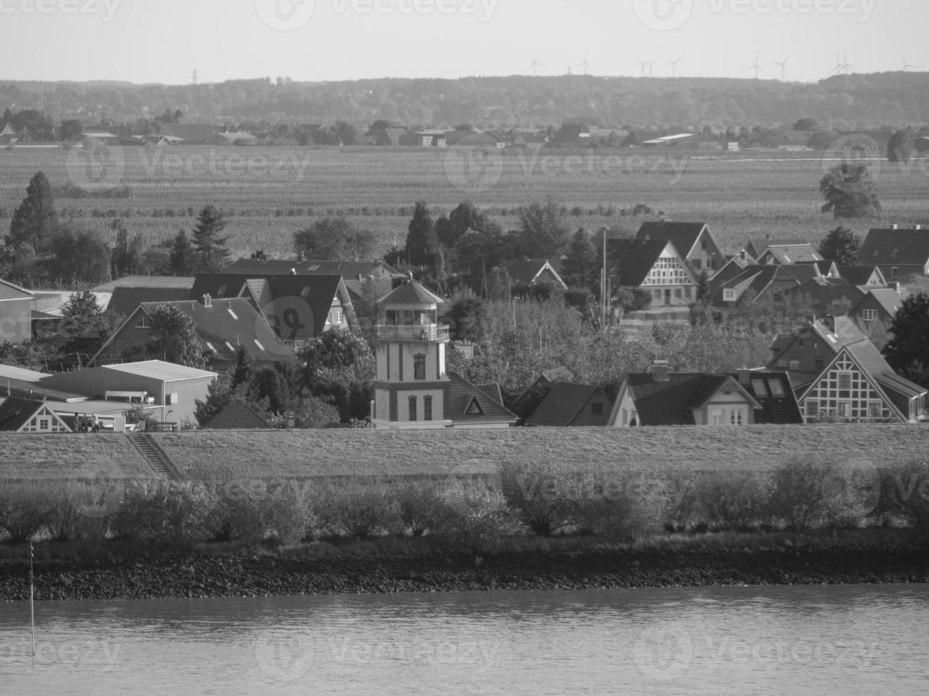 hamburg och floden elbe foto