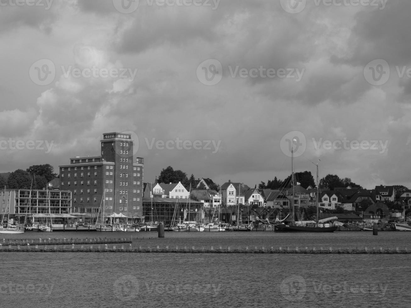 staden Kappeln vid floden schlei foto