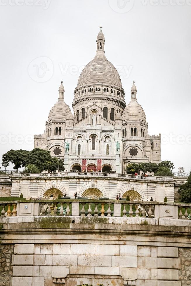 sacre coeur basilikan i montmartre i paris, Frankrike foto