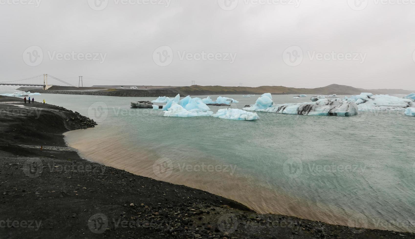 isberg i jokulsarlon glacial flodlagun, island foto