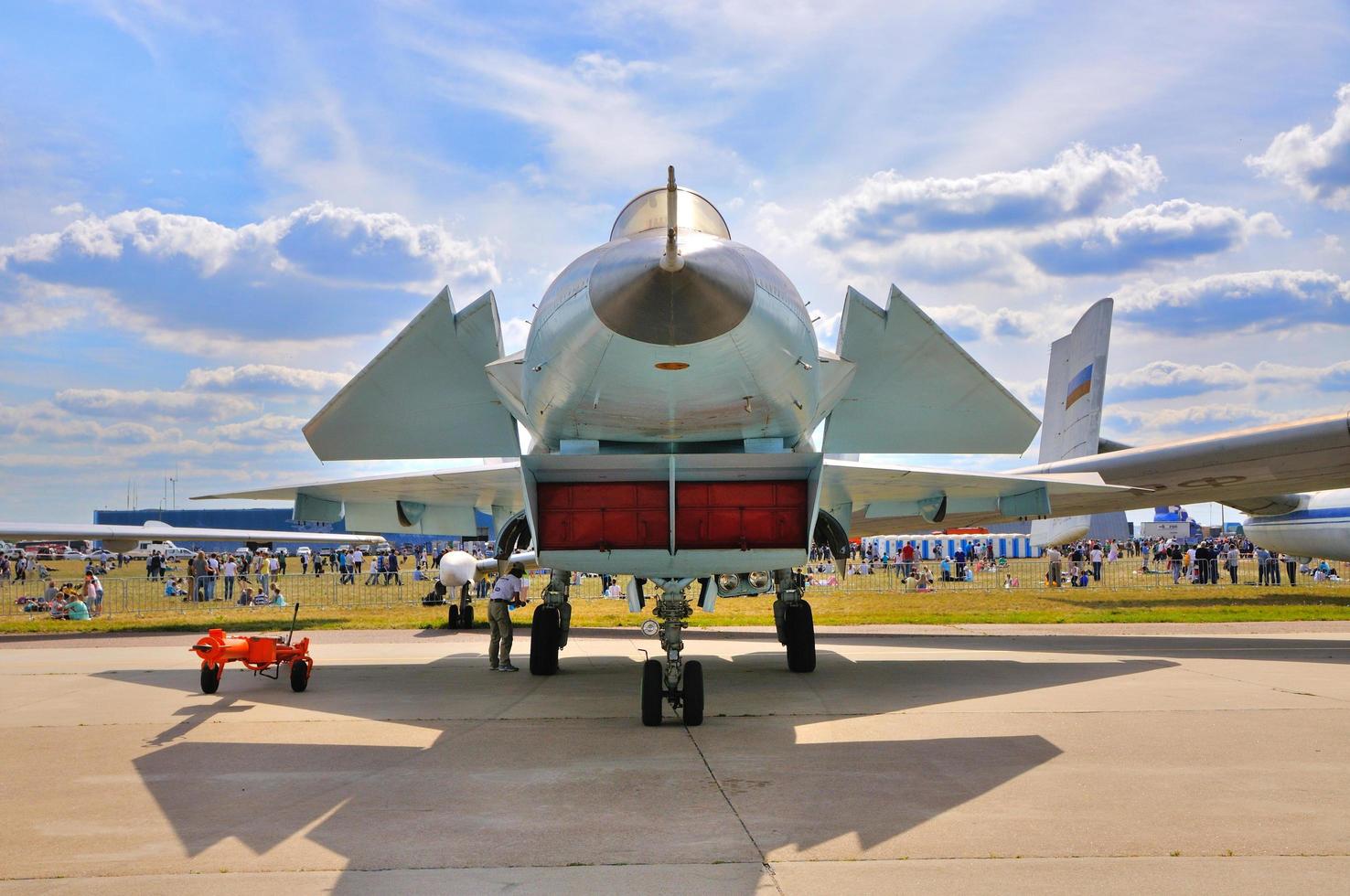 Moskva, Ryssland - augusti 2015 multirolle stridsflygplan mig-1 44 lm foto