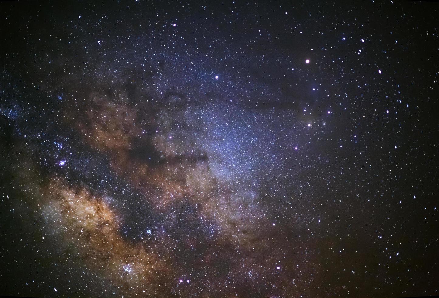 Vintergatan galax, lång exponering fotografi, med korn. foto