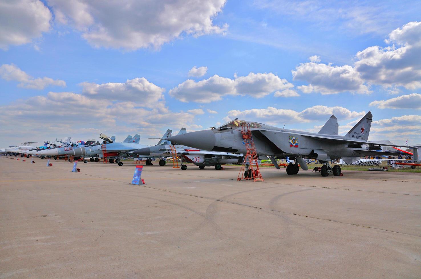 Moskva, Ryssland - augusti 2015 interceptorflygplan mig-31 foxhound foto