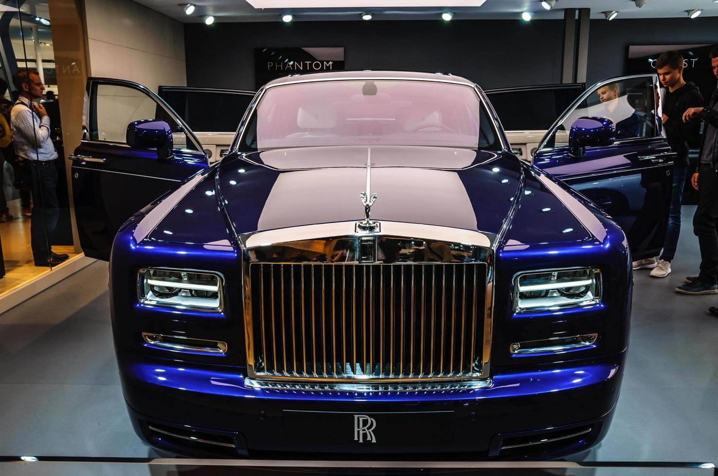 frankfurt - september 2015 Rolls Royce Spöke presenteras på iaa inte foto