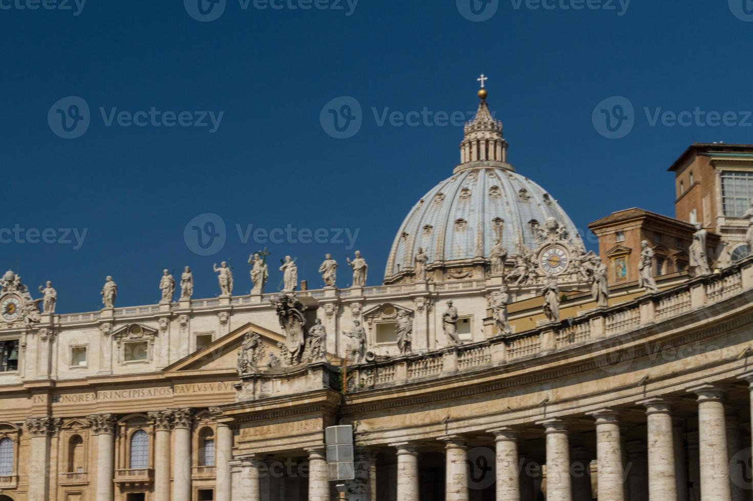 basilica di san pietro, vatikanstaden, rom, italien foto