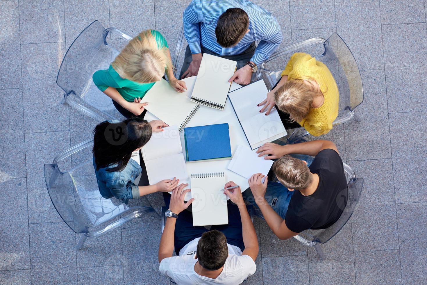 grupp av studenter topp se foto