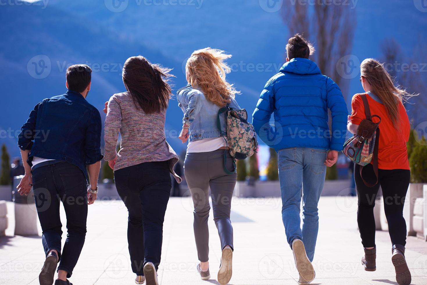 Lycklig studenter grupp foto