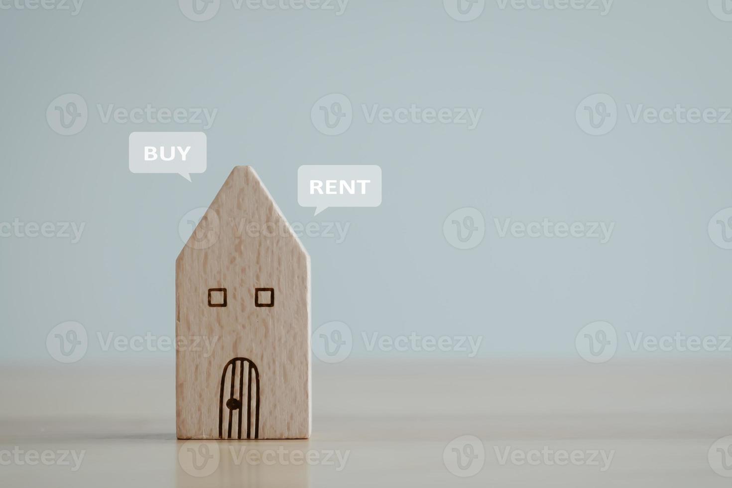 köpa eller hyra Hem begrepp. verklig egendom, fast egendom investering. val mellan köpa och hyra. arrende hus. Hem inköp som handlar om. foto