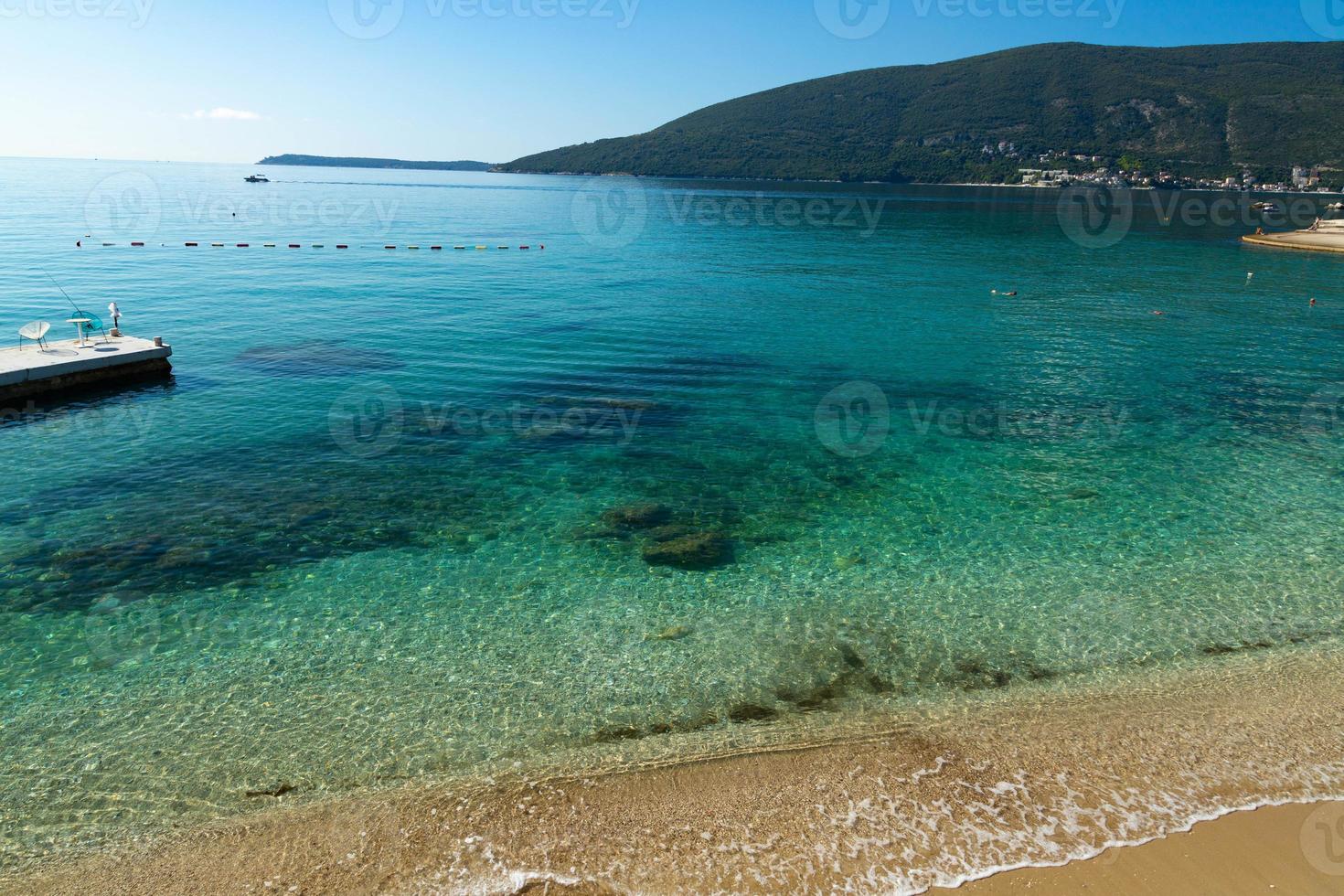 gryning över de bukt av kotor, adriatisk hav, monte foto