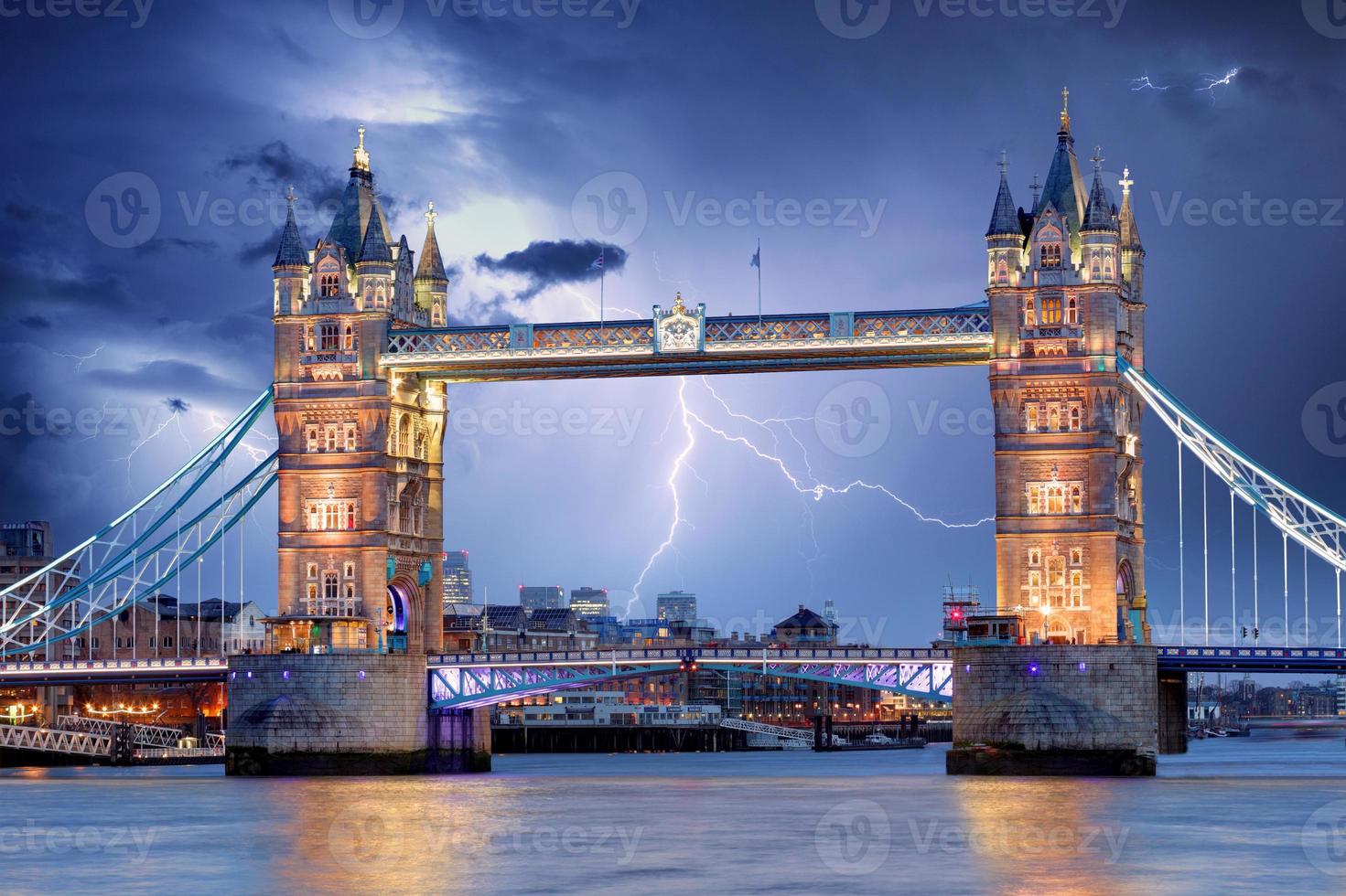 London - tornbron foto