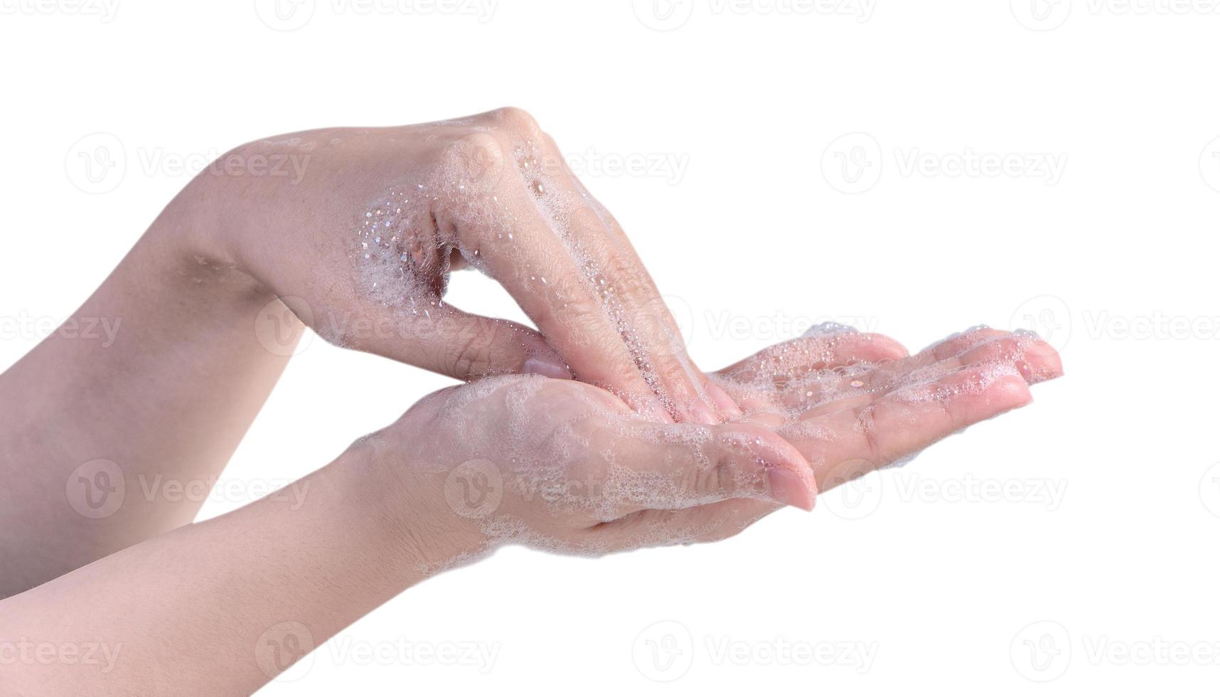 tvättning hand steg instruktion isolerat på vit bakgrund. asiatisk ung kvinna använder sig av flytande tvål, begrepp av skyddande pandemi coronavirus, stänga upp. foto