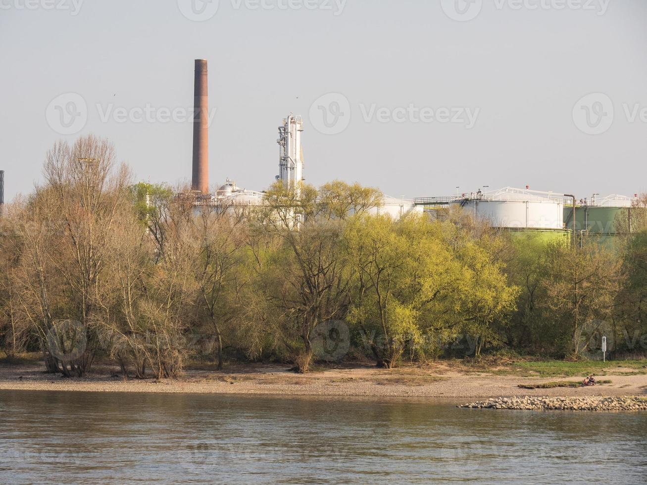 de Rhen flod nära cologne foto