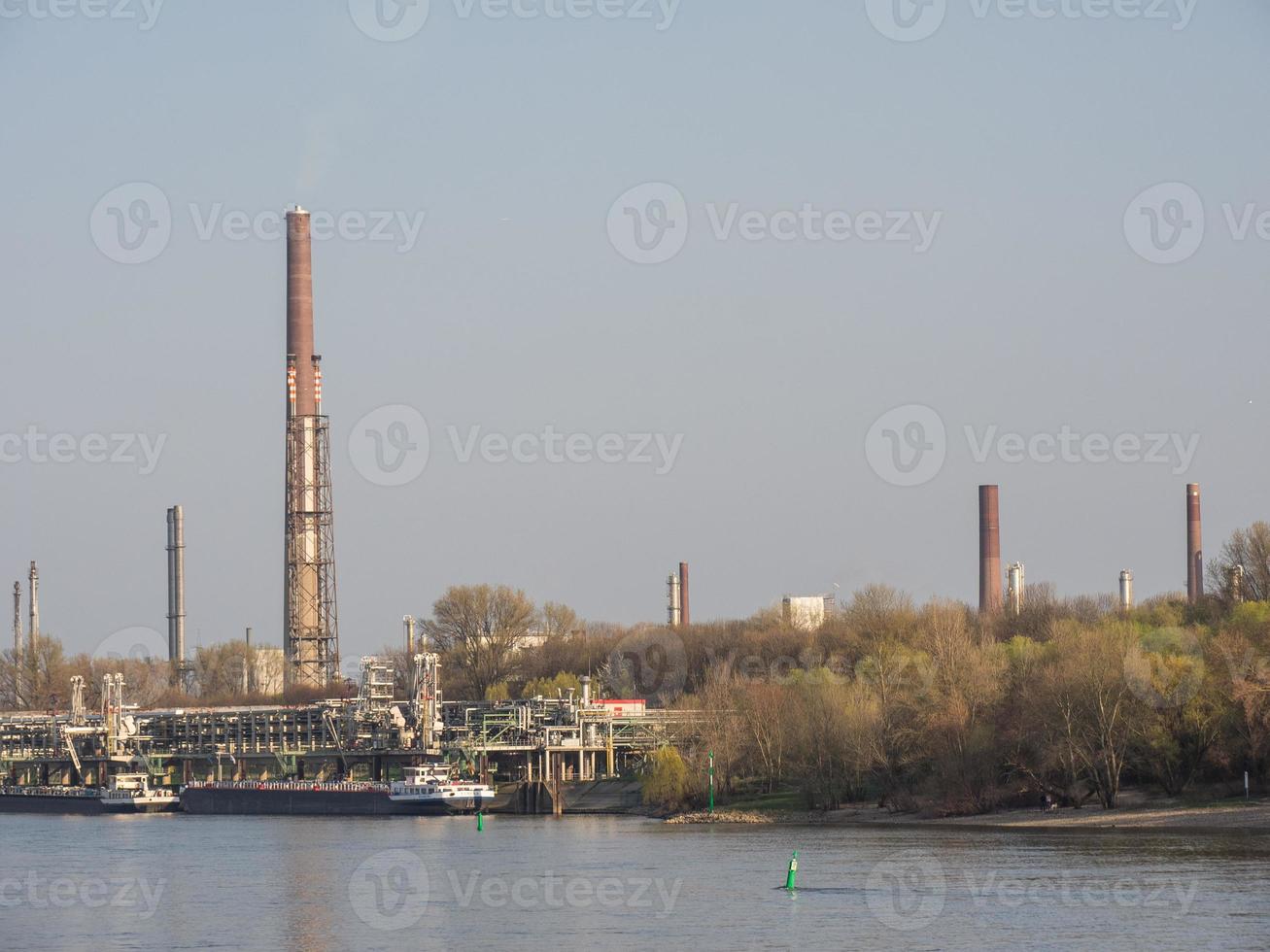 de Rhen flod nära cologne foto