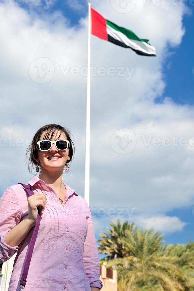 Lycklig turist kvinna foto