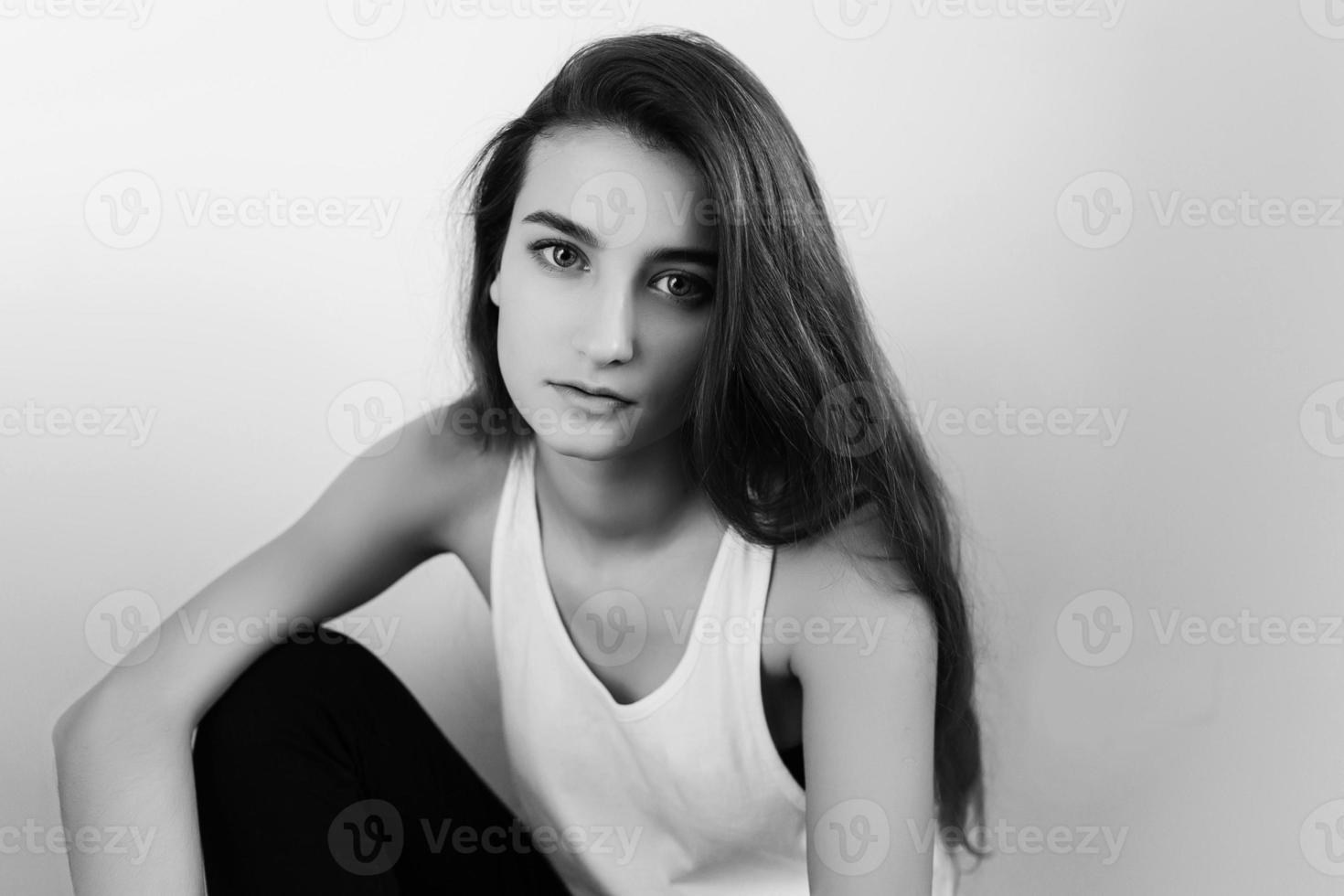 ung kvinna modellering foto