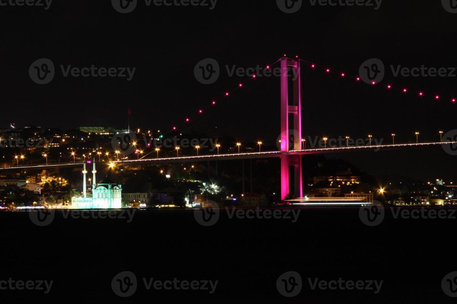 bosphorus bridge i istanbul foto