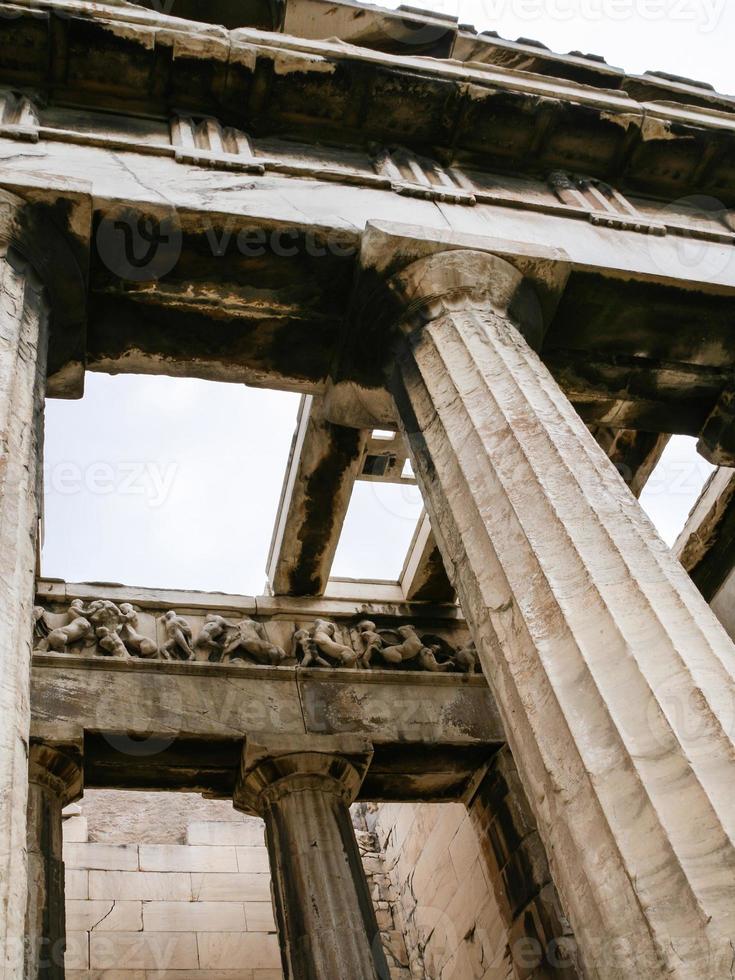 kolonner av tempel av hepestest i aten foto