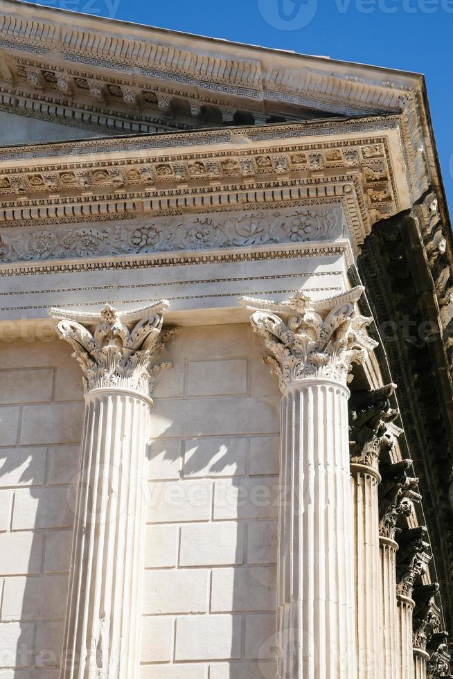 maison Carree gammal roman tempel i nimes foto