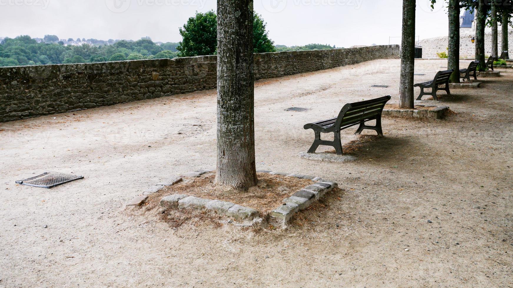 belvedere av de jardin anglais i dinan stad foto