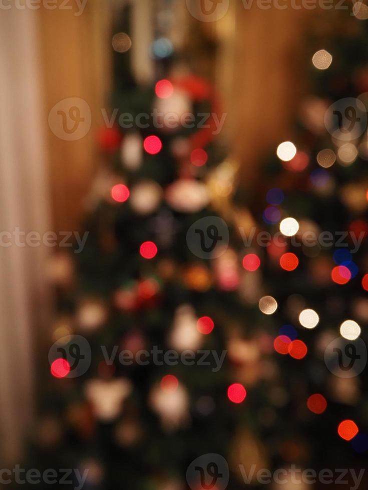 jul träd lampor fläck bakgrund foto