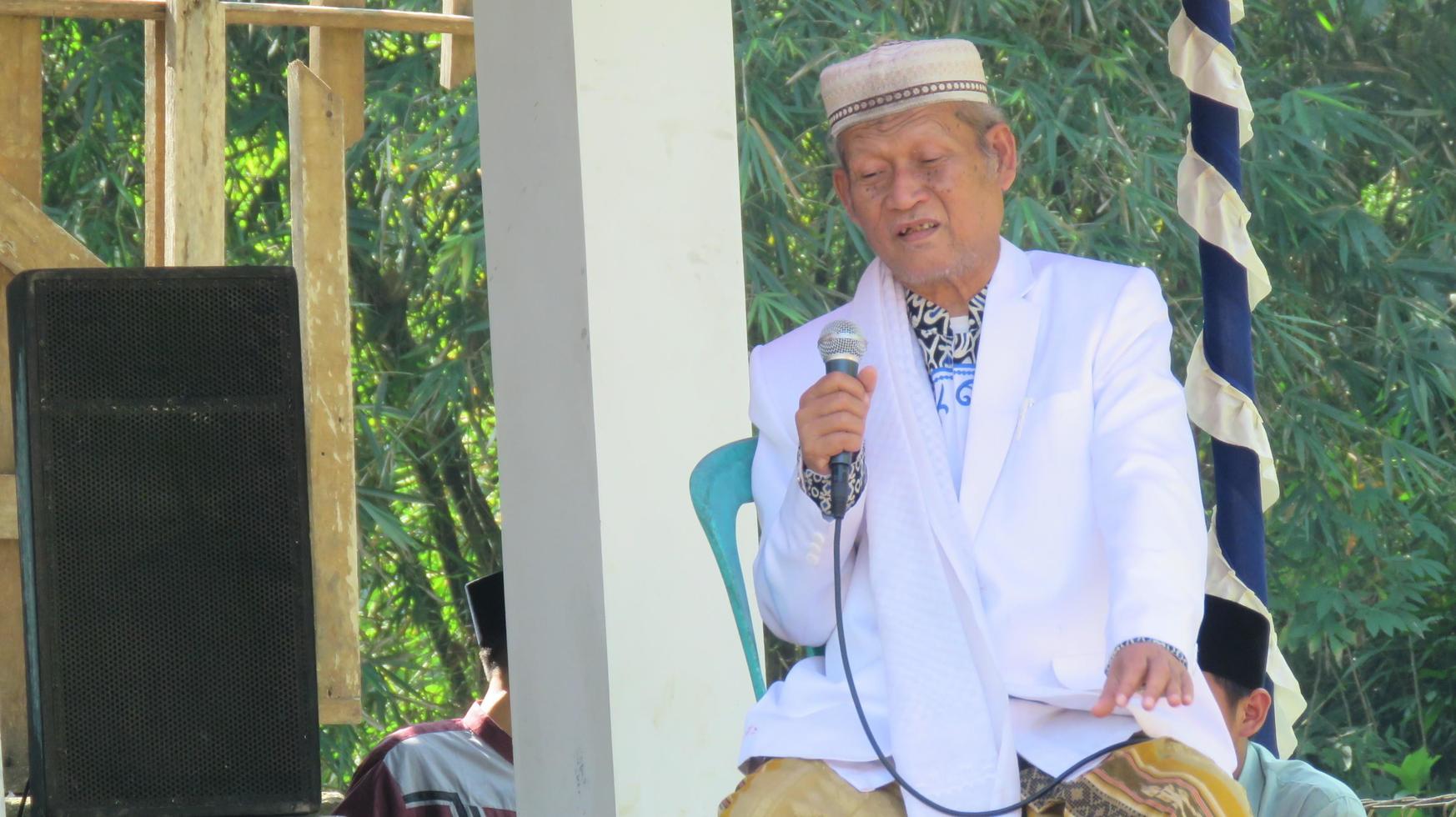 cianjur regency, indonesien, 6-16-21-religiös ledarföreläsning foto