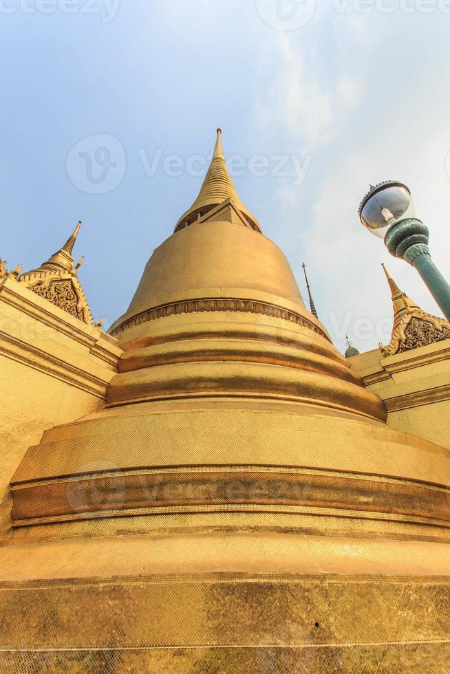 pagod vid wat phra kaew foto