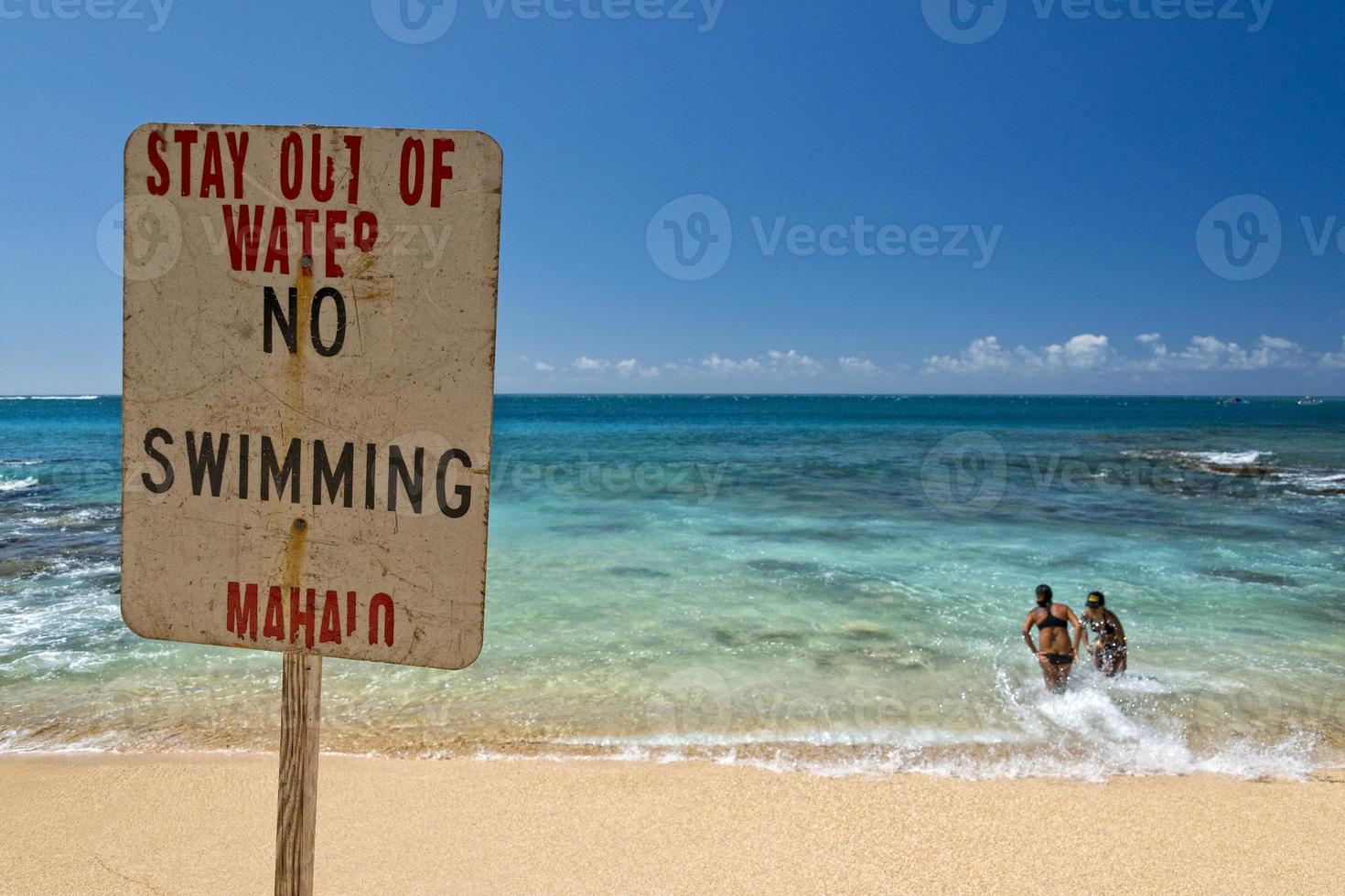 Nej simning fara tecken i hawaii foto