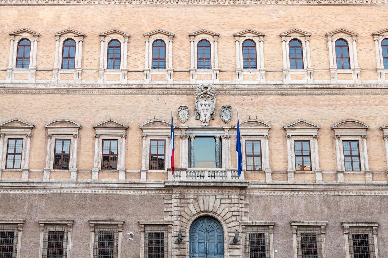 Fasad av palazzo farnese i rom foto