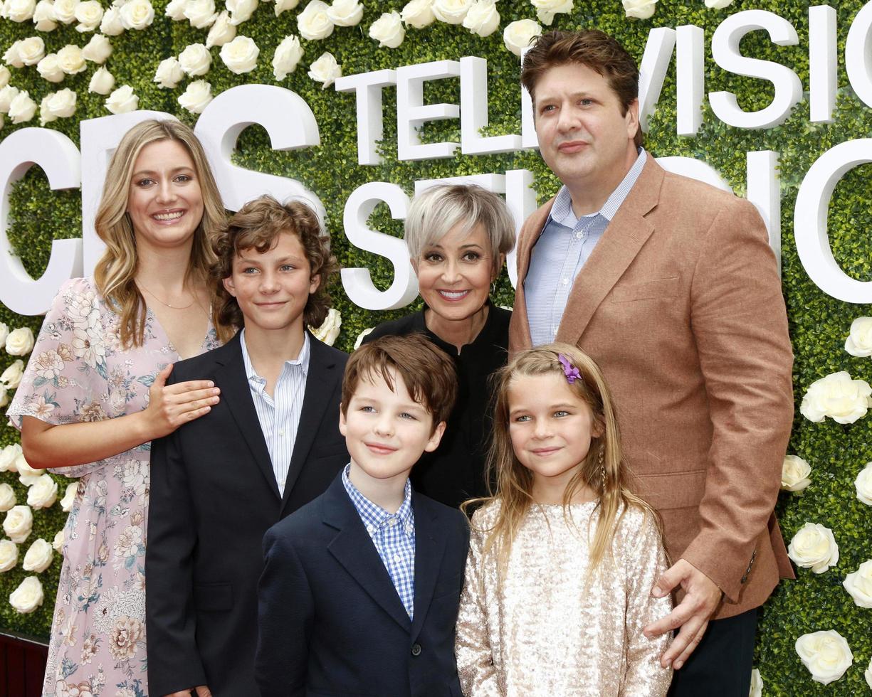 los angeles aug 1 - zoe päronvin, montana Jordan, iain armitage, annie krukor, reagan revord, lans barberare på de cbs TV studior sommar soiree tca fest 2017 på de cbs studio Centrum på augusti 1, 2017 i studio stad, ca foto