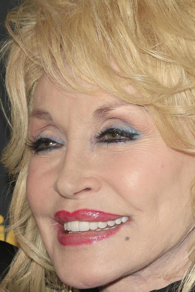 los angeles, 5 feb - dolly parton vid den 24:e årliga filmguiden på Universal Hilton hotel den 5 februari 2016 i los angeles, ca. foto