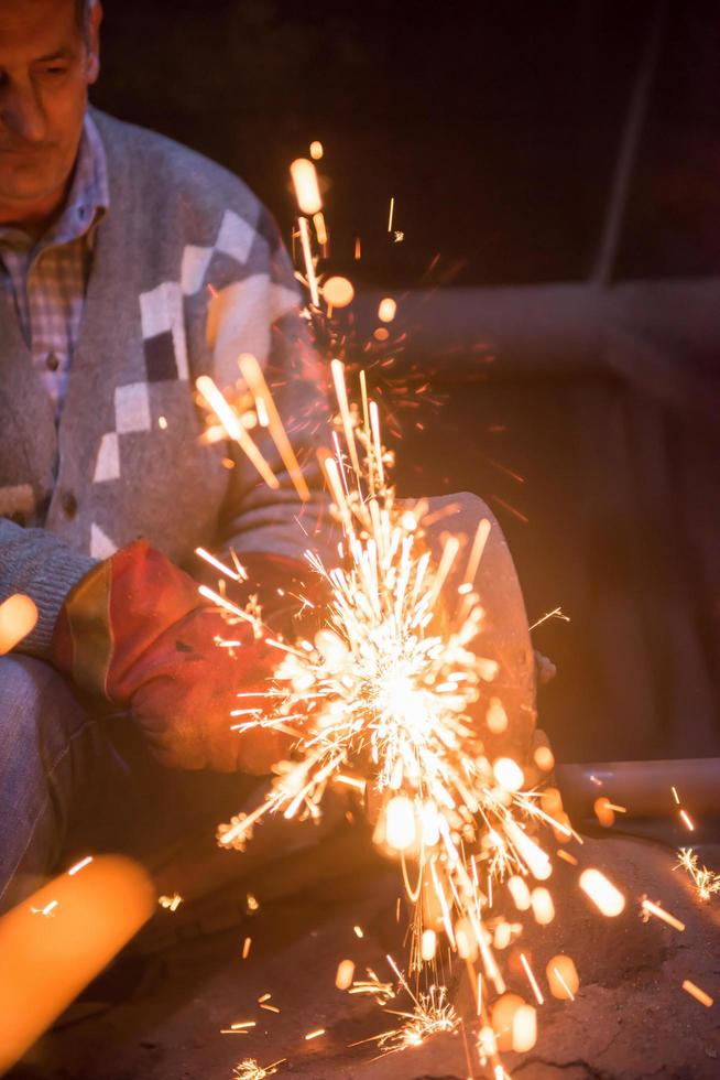 de smed putsning metall Produkter foto