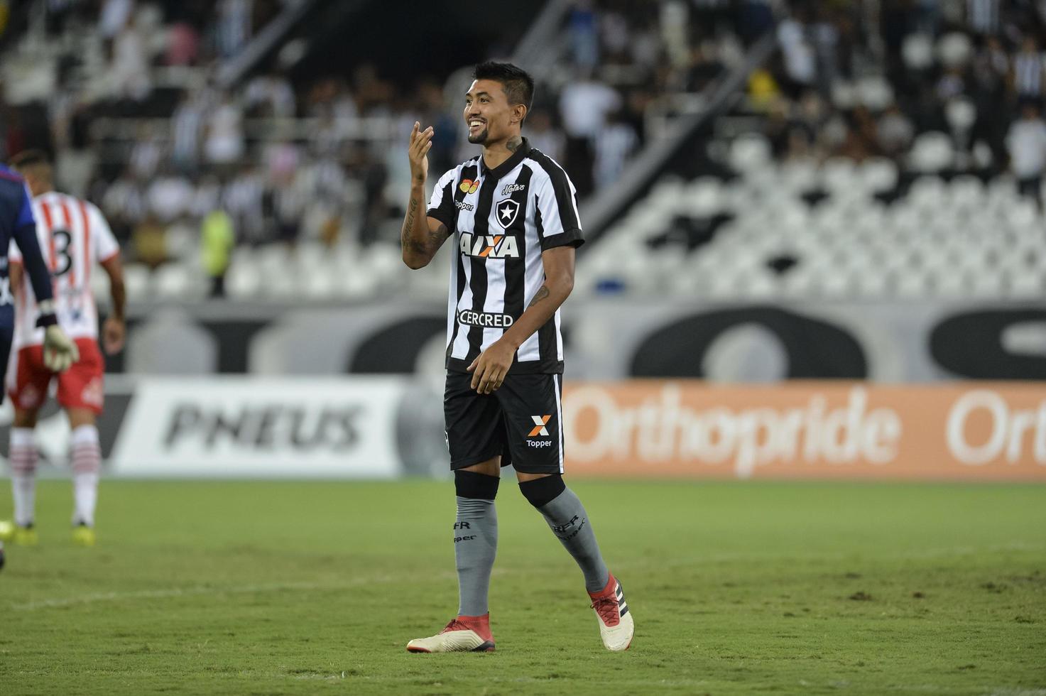 rio, Brasilien - Mars 06, 2018 - kieza spelare i match mellan botafogo och bangu förbi de carioca mästerskap i nilton santos stadion foto