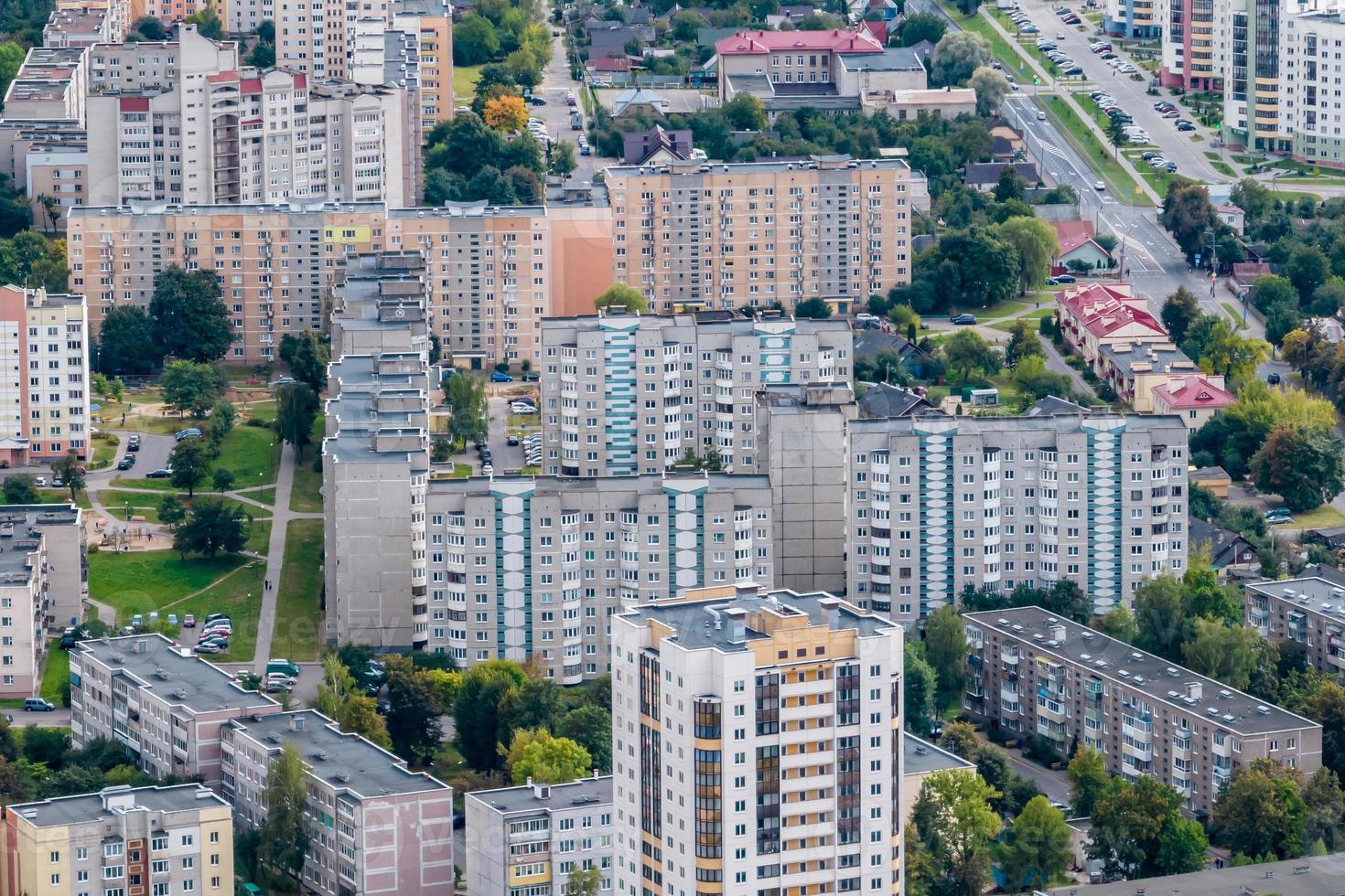 antenn panorama- se av de bostads- område av höghus byggnader foto