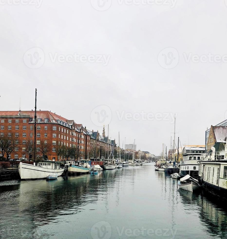 nyhavn hamn se i köpenhamn foto