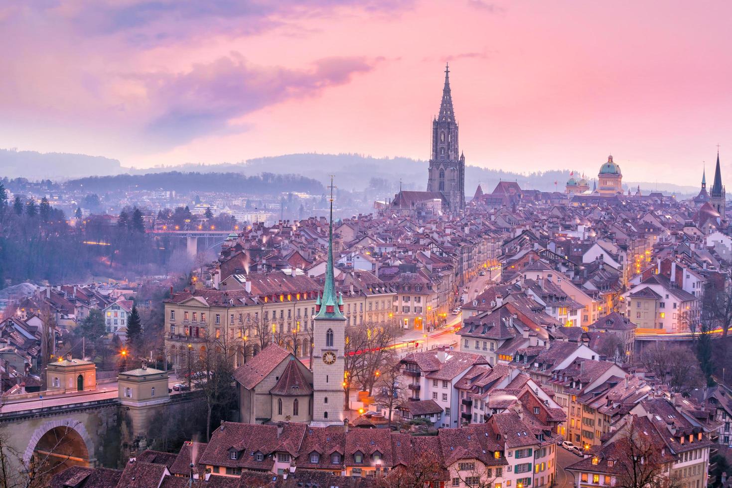 gammal stad av bern, huvudstad i schweiz i europa foto