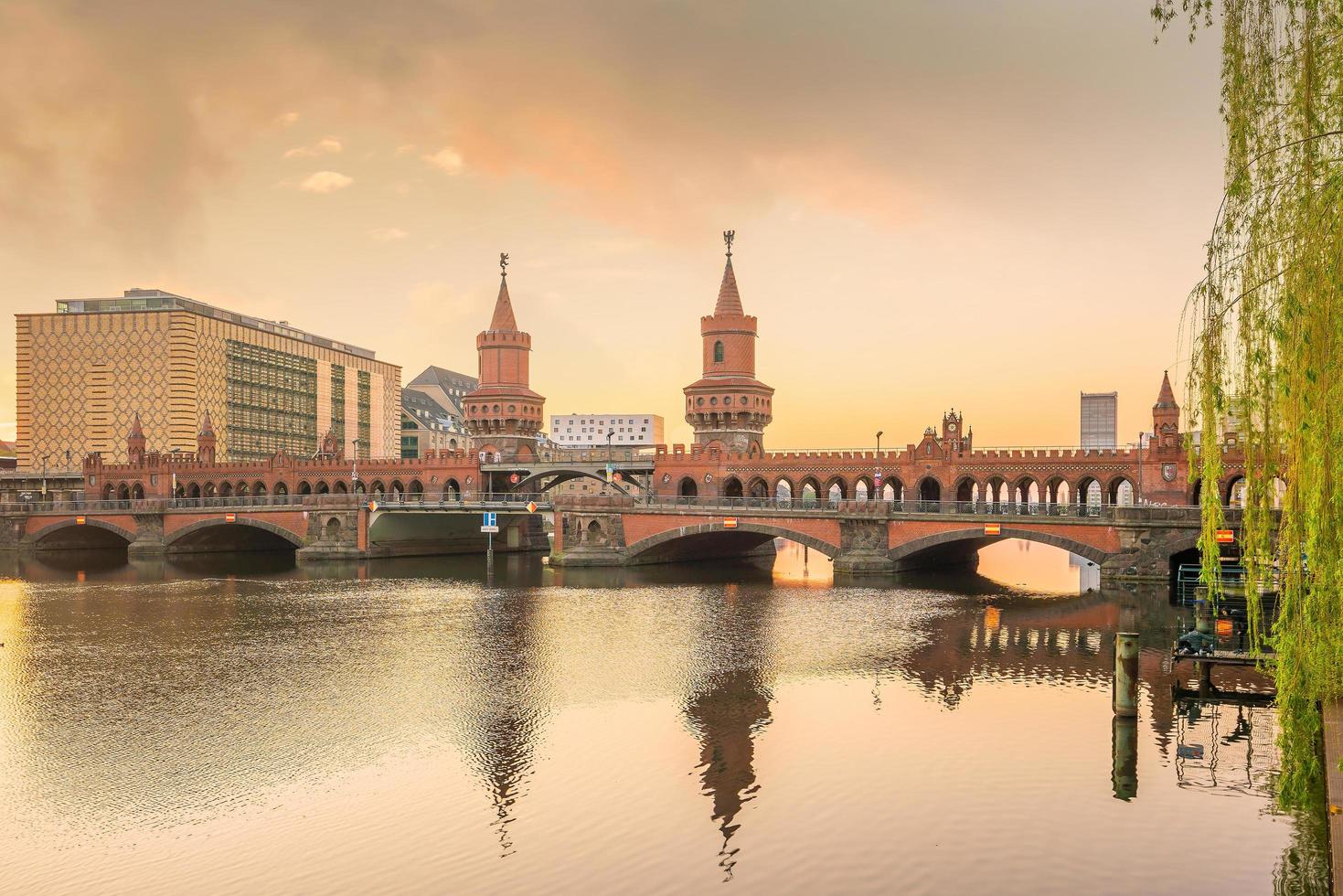 berlin skyline tyskland foto