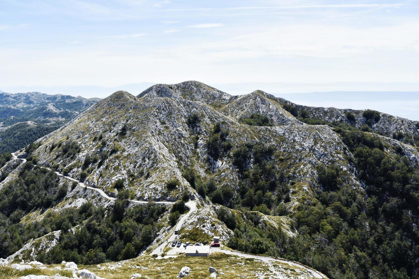 natursköna berg i Kroatien foto