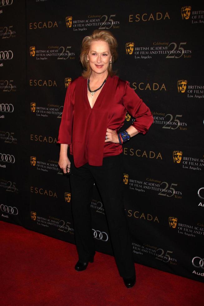 los angeles - jan 14 - meryl streep ankommer på de bafta tilldela säsong te fest 2012 på fyra säsonger hotell på januari 14, 2012 i beverly kullar, ca foto