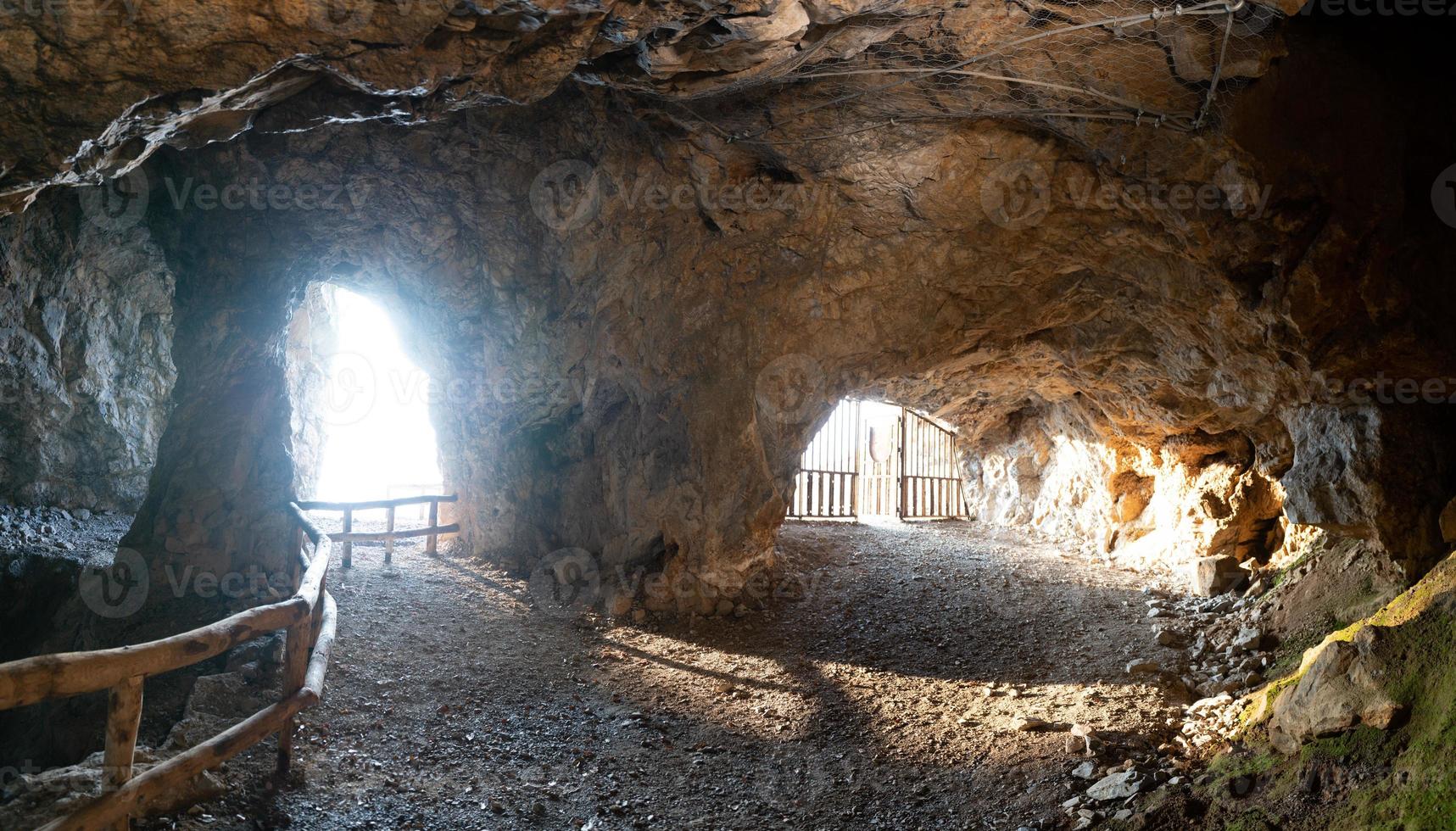 ingång till de speleologiska parkera foto