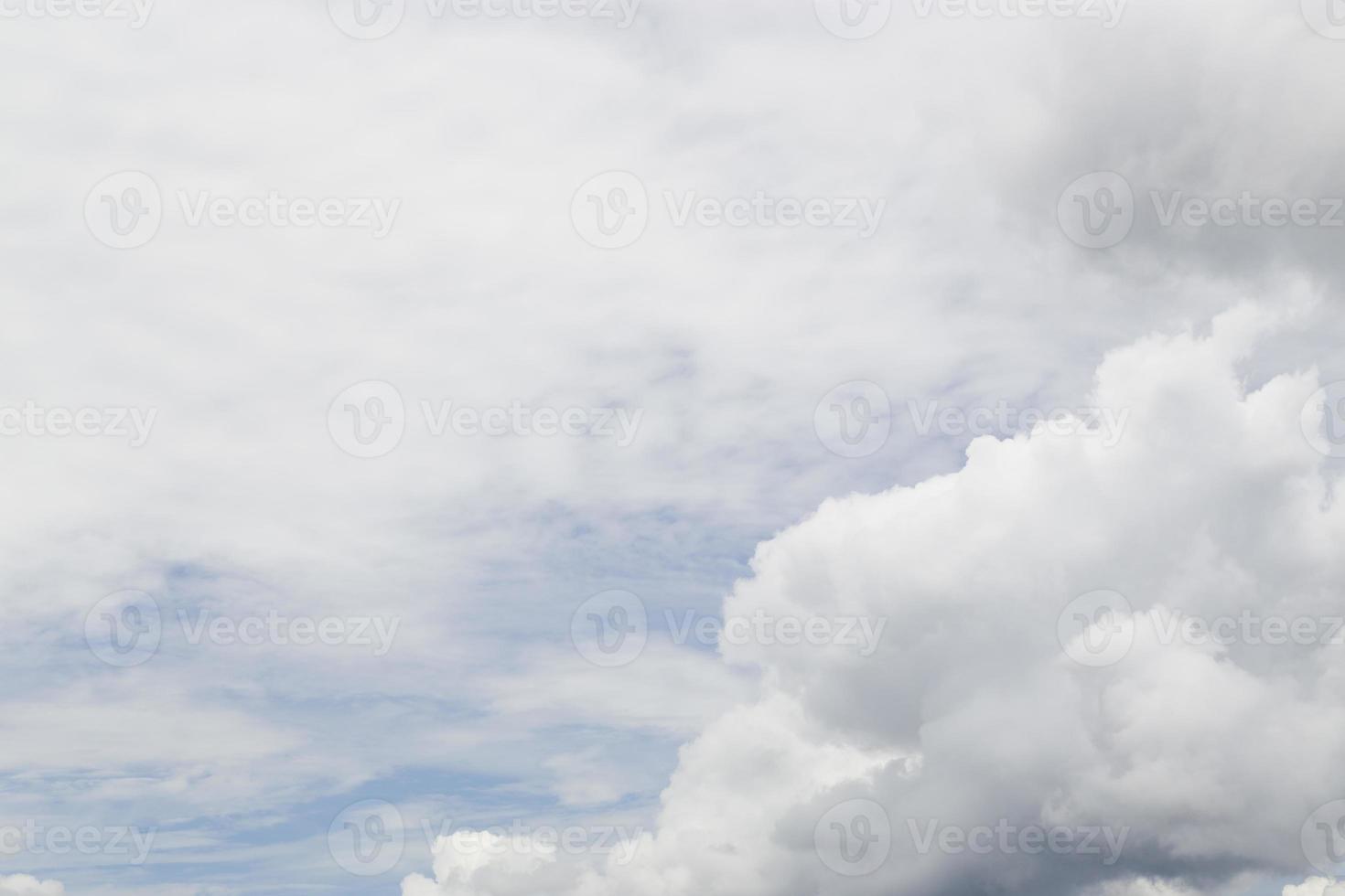 molnig himmel foto