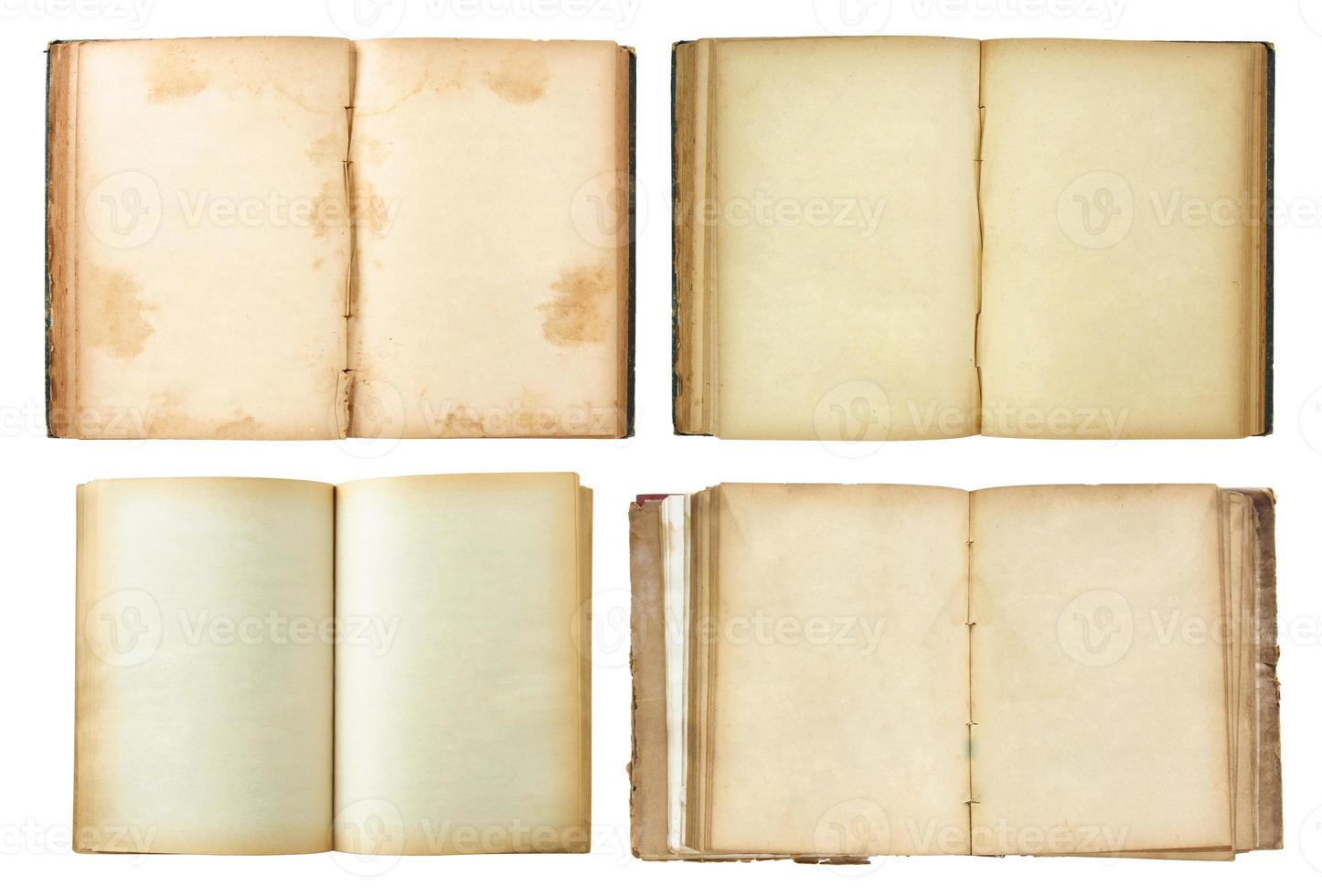 uppsättning av gammal bok öppen isolerat på vit bakgrund foto
