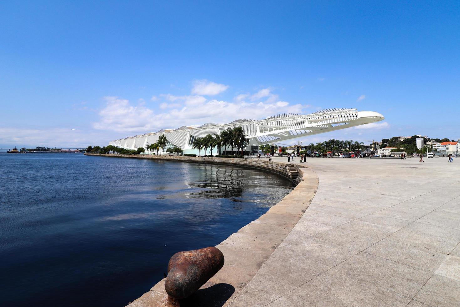 rio de Janeiro, rj, Brasilien, 2022 - museum av i morgon, projekt av de spanska arkitekt santiago calatrava - maua fyrkant, centro distrikt foto