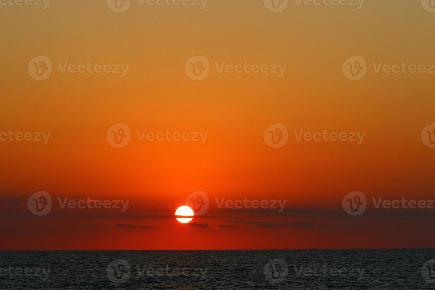 de Sol är de hetaste stjärna i vår galax runt om som de jord kretsar. foto