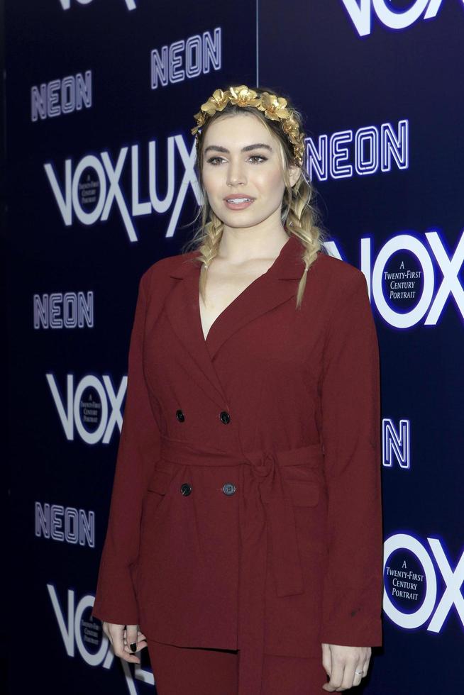 los angeles - dec 5 - sophie simmons på de vox lux los angeles premiär på de bågljus hollywood på december 5, 2018 i los angeles, ca foto