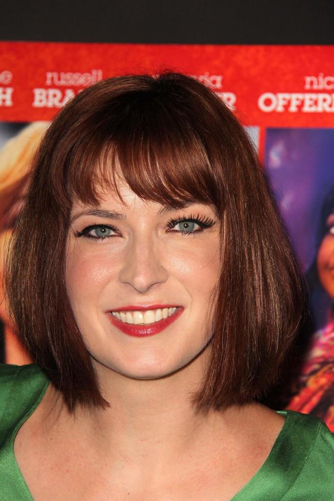 los angeles, aug 6 - diablo cody ankommer på de directv premiär av paradis på de kinesisk 6 teatrar på augusti 6, 2013 i los angeles, ca foto