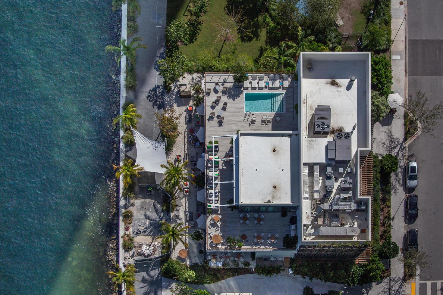 Miami, Florida, 2020 - Flygfoto över hemmet nära havet foto