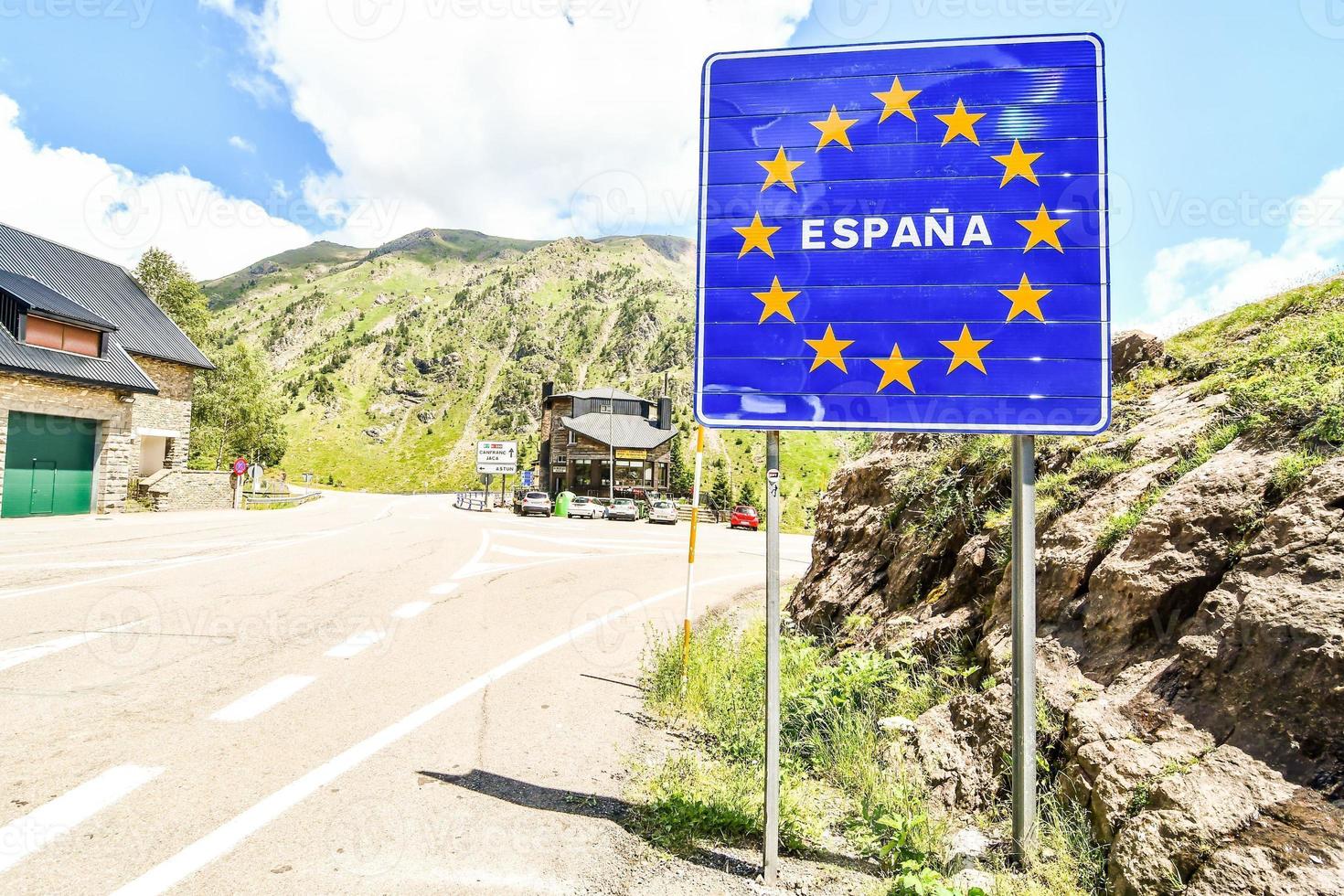 europeisk gräns mellan Spanien och ffance foto