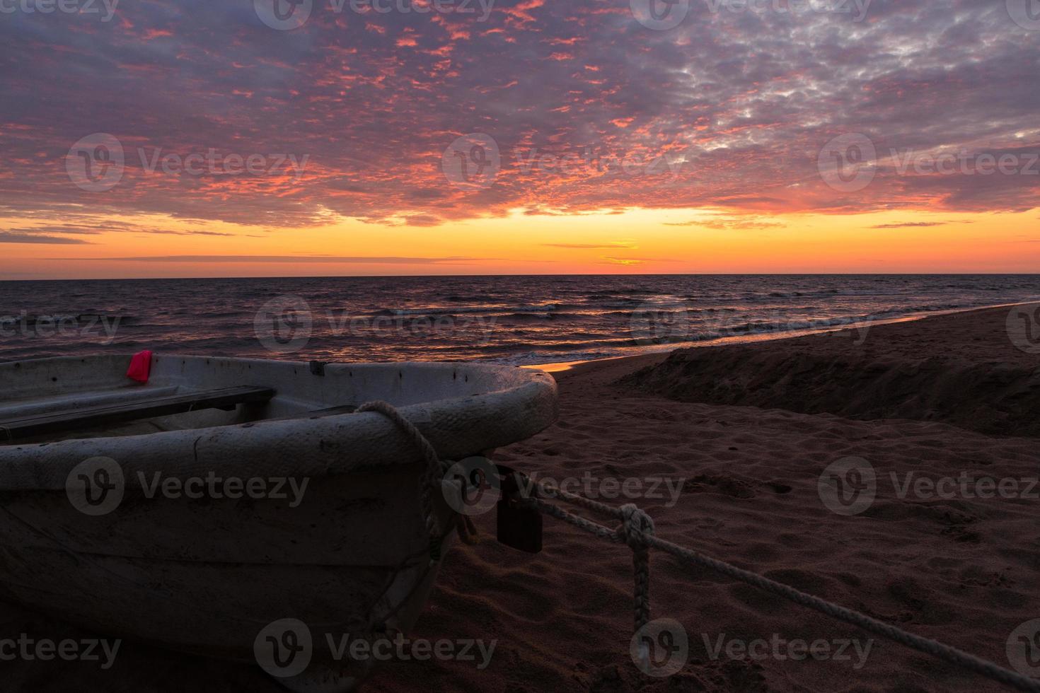 baltic hav kust på solnedgång foto