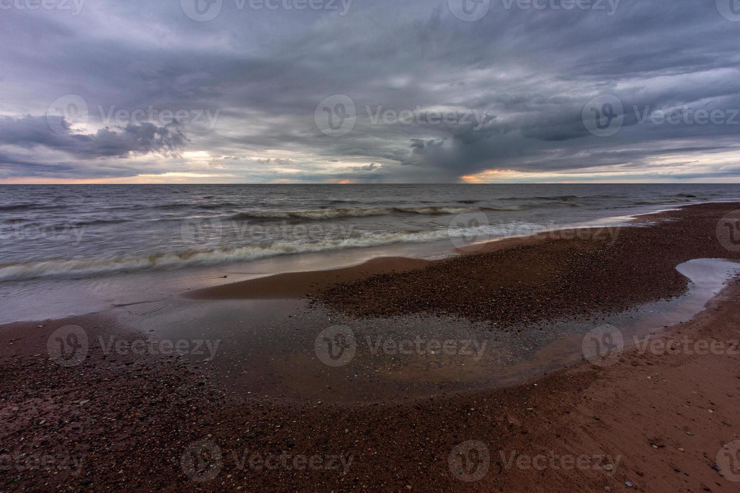 baltic hav kust på solnedgång foto